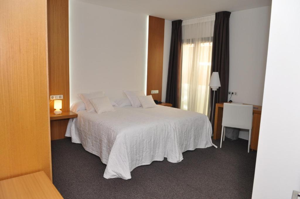 Toral Hotel 레온 객실 사진